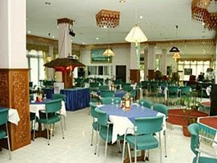 Hôtel Grand Malindo à Bukittinggi Extérieur photo